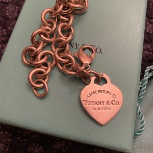 Tiffany & Co Return to Tiffany heart bracelet